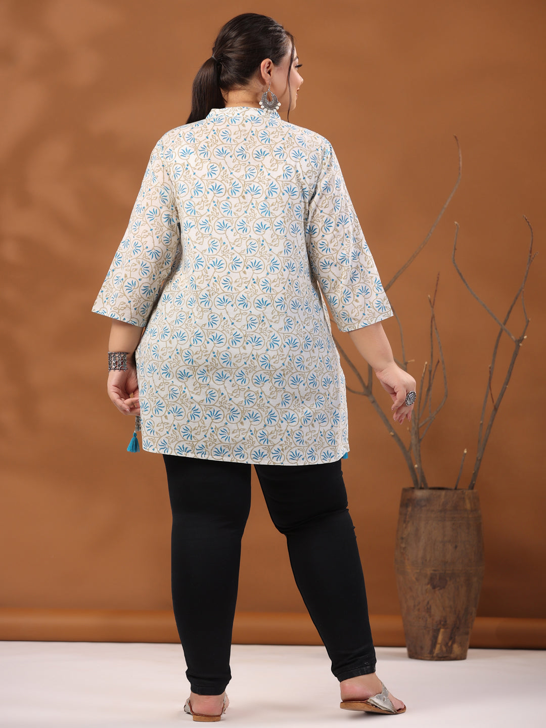 White & Turquoise Blue Plus Size Printed Cotton Straight Short Kurta