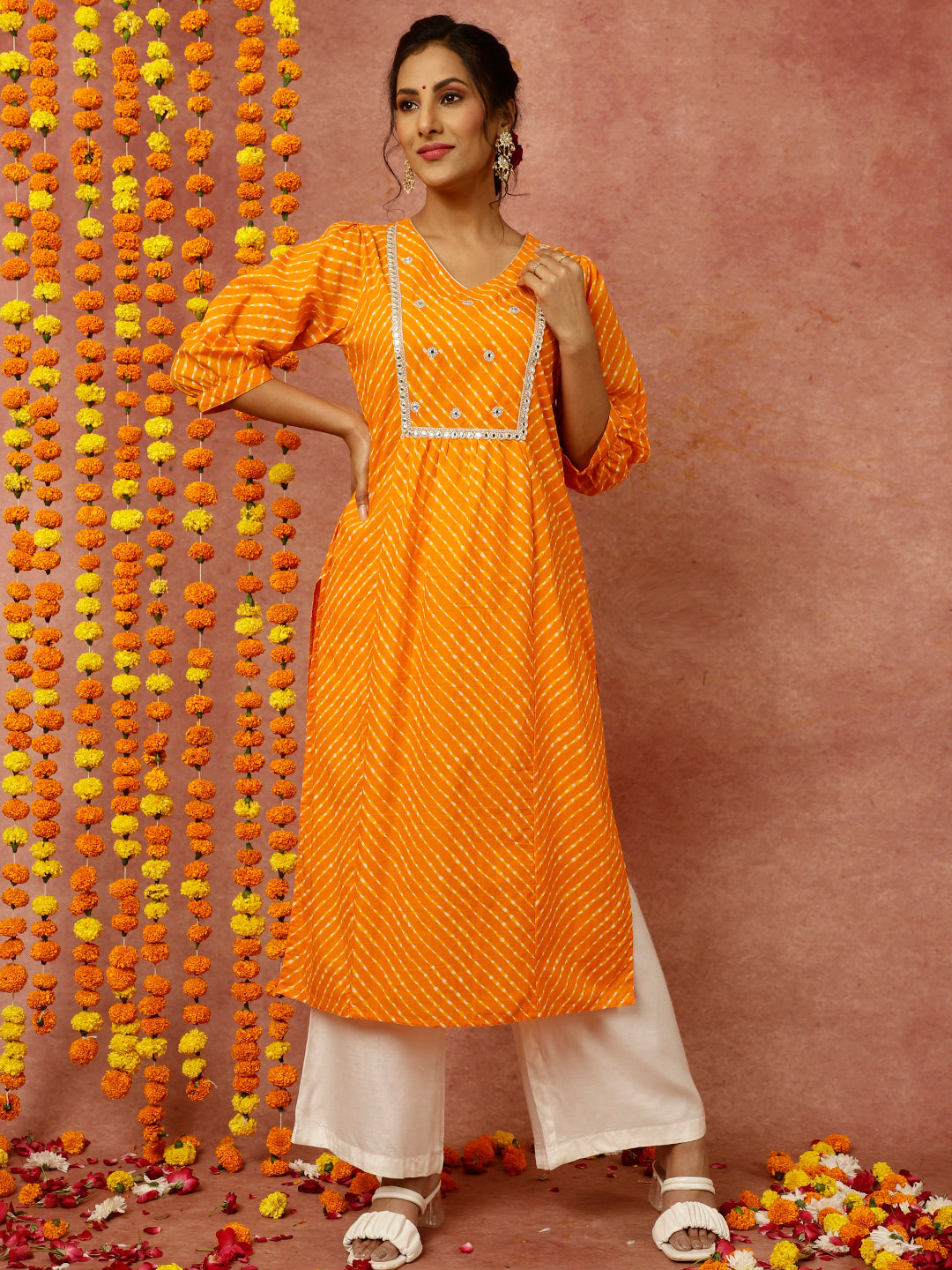 Zardozi Embroidered Orange Mothra Printed Straight Kurta