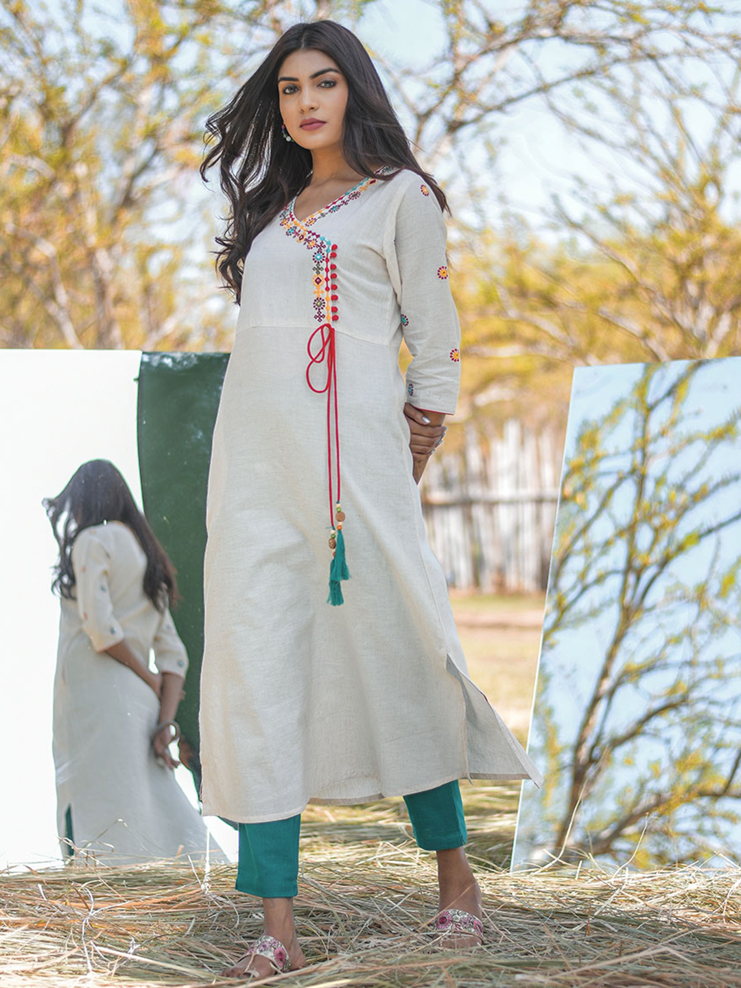 Off-White Embroidered A-Line Cotton Blend Kurta