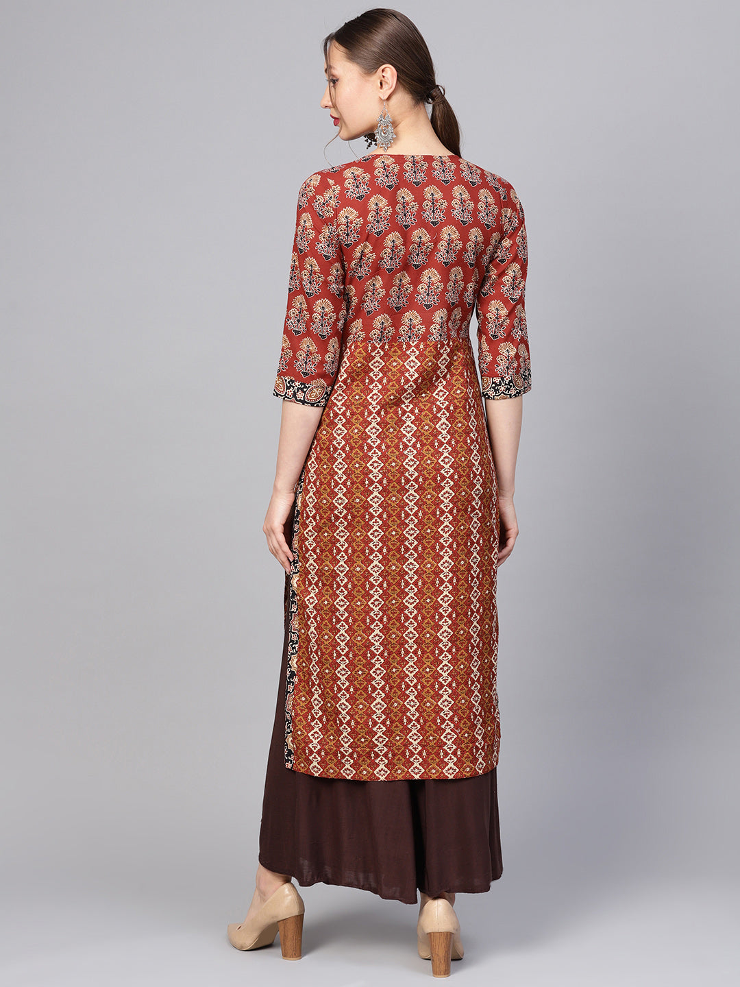Brown and Beige Ethnic Motifs Straight Cotton Kurta