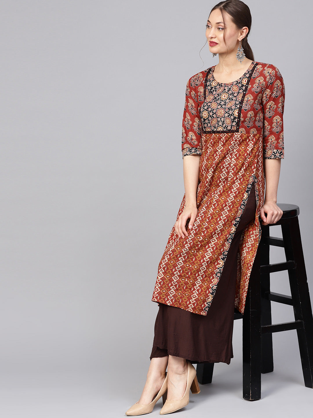 Brown and Beige Ethnic Motifs Straight Cotton Kurta