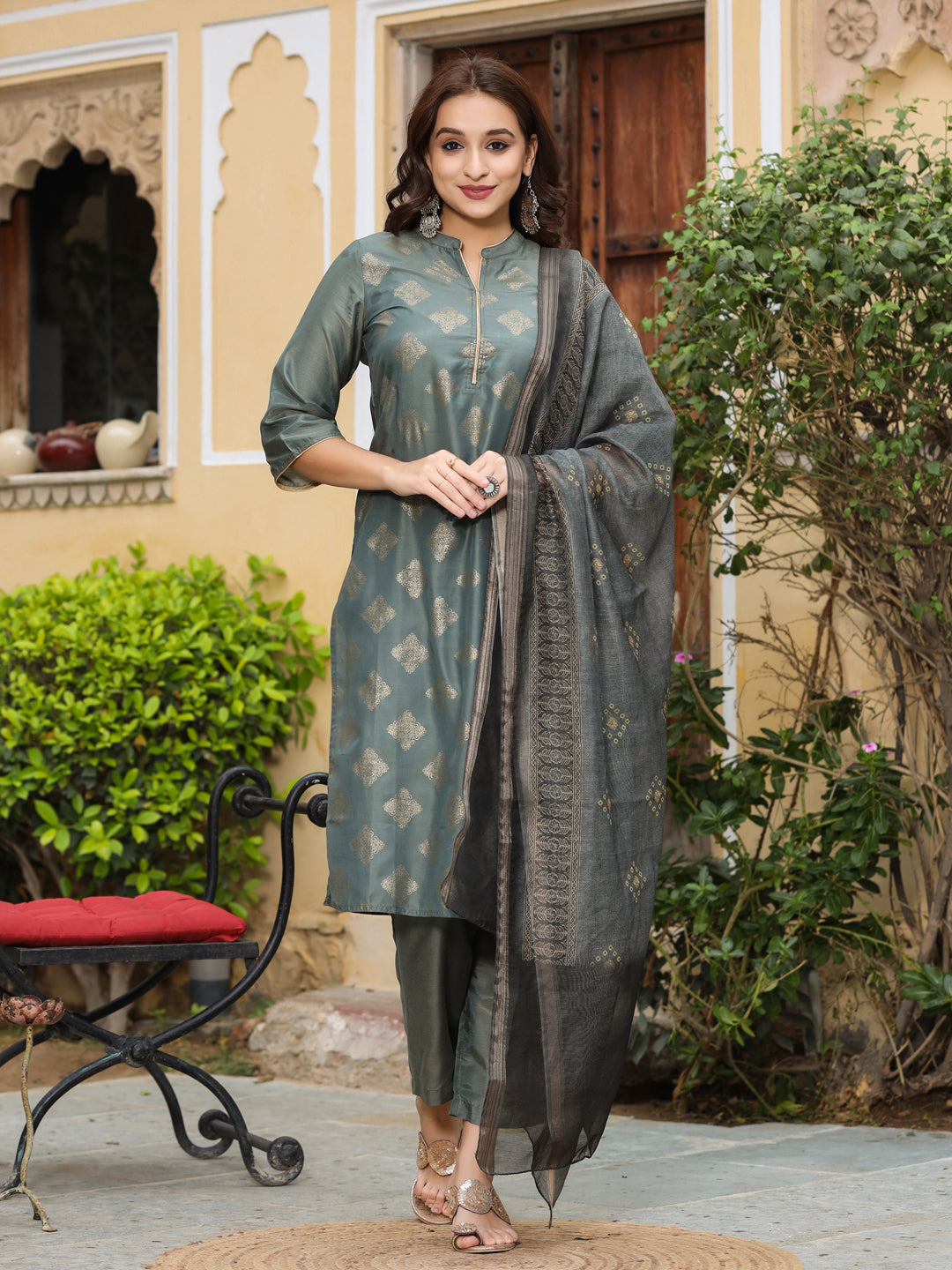 Grey Ethnic Motifs Print Silk Blend Kurta with Pants & Dupatta