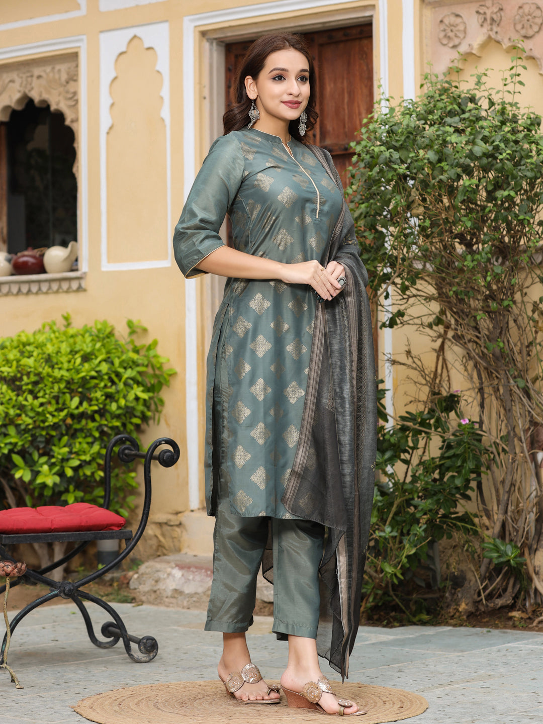 Grey Ethnic Motifs Print Silk Blend Kurta with Pants & Dupatta