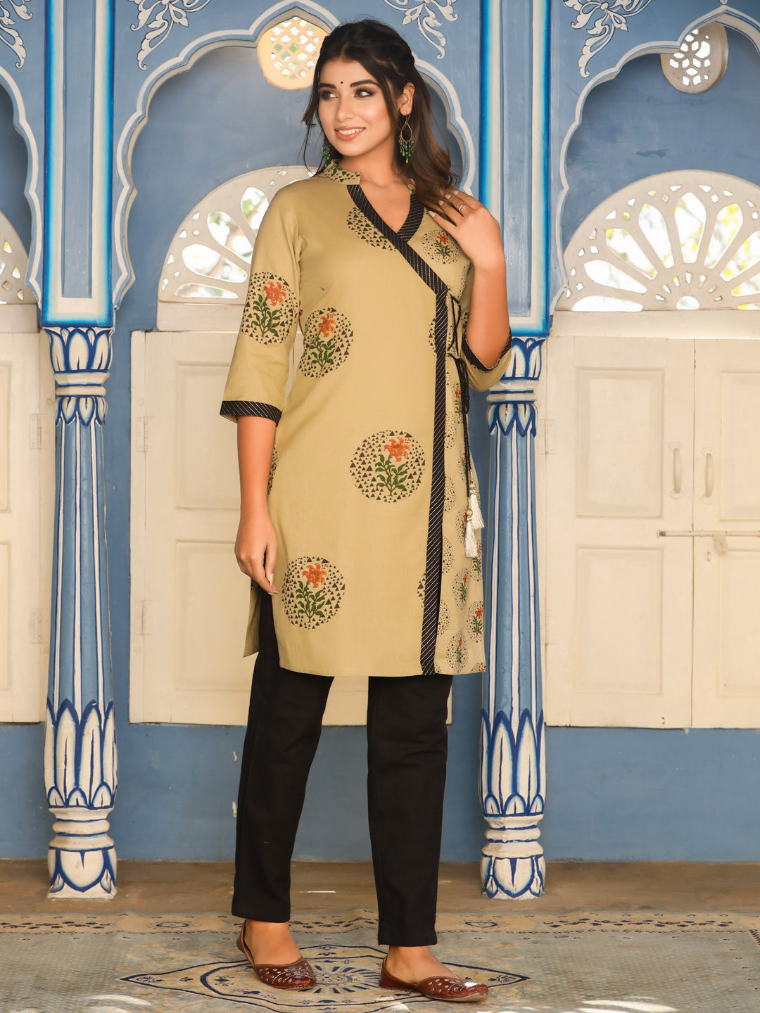 women metallic angrakha straight kurta
