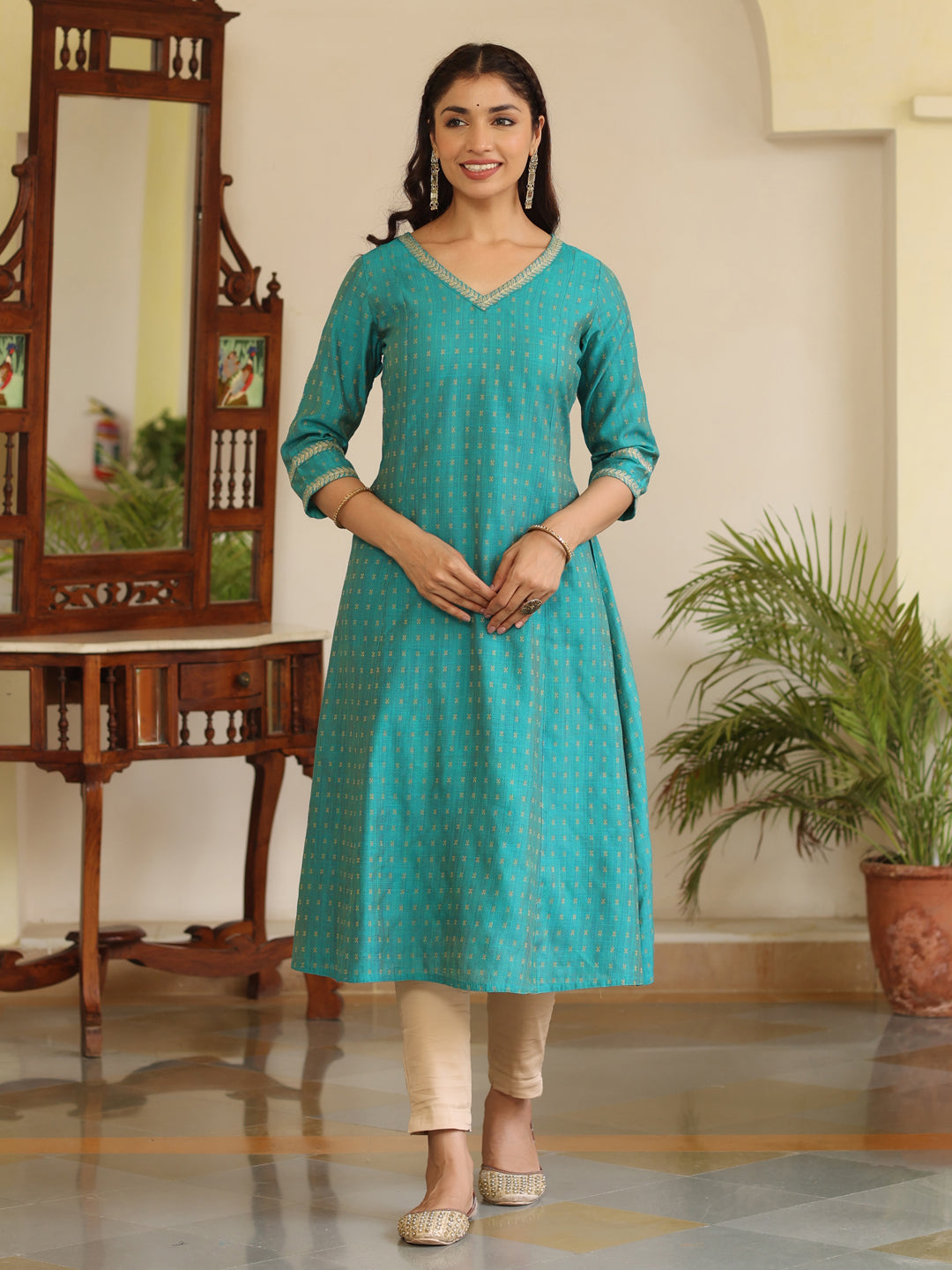 Princess cut kurti outlet neck design