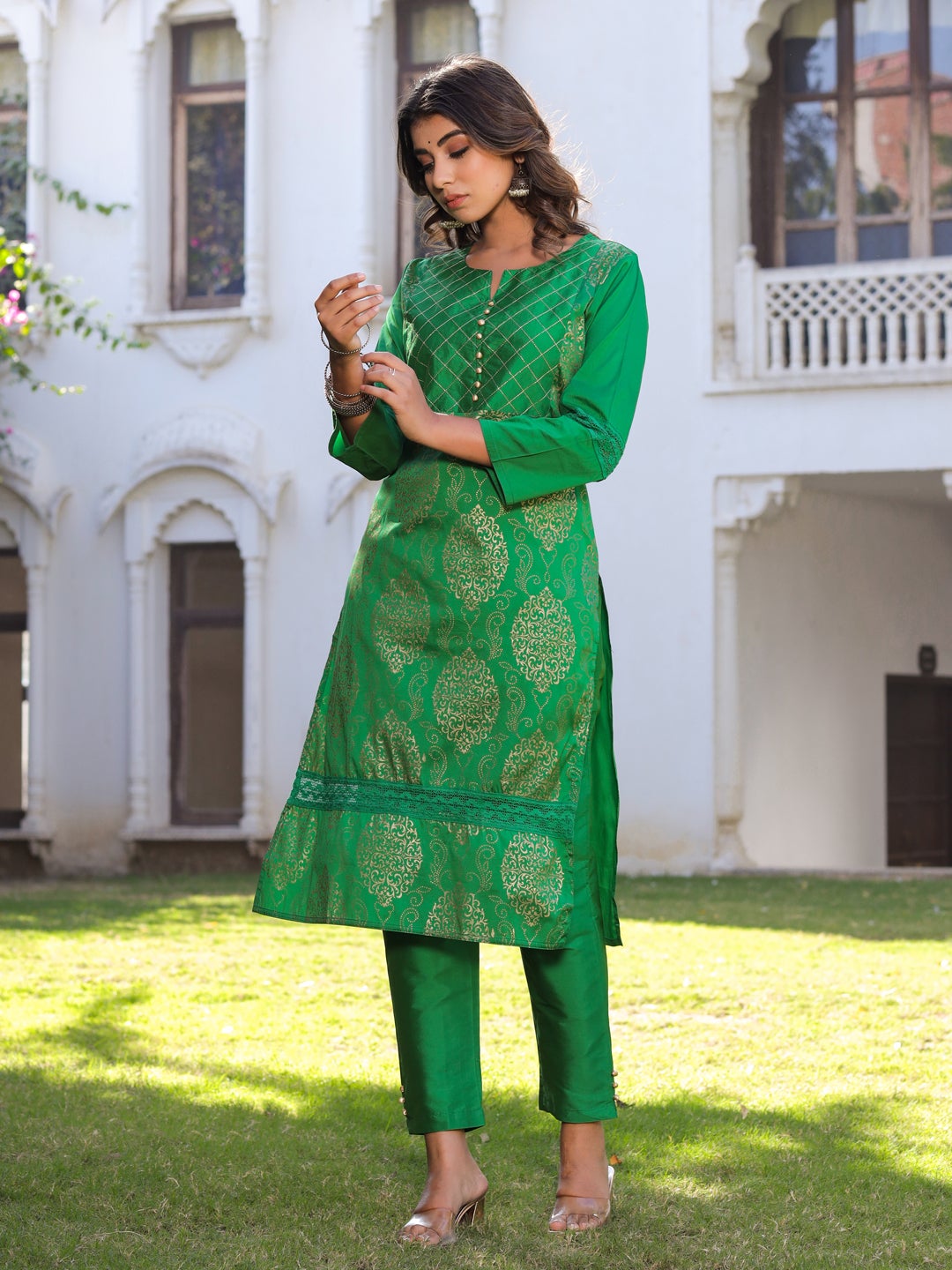 Green Printed Straight Thread and lace work Kurta with Pant