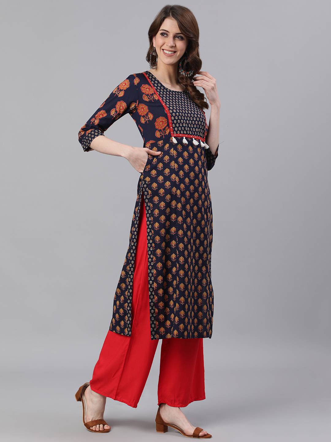 Navy Blue Ethnic Print Straight Cotton Kurtas