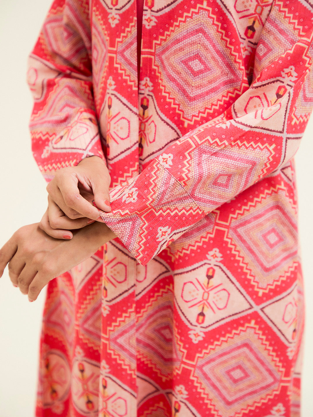 Peach Geometric Printed Co-ord Set With Shrug