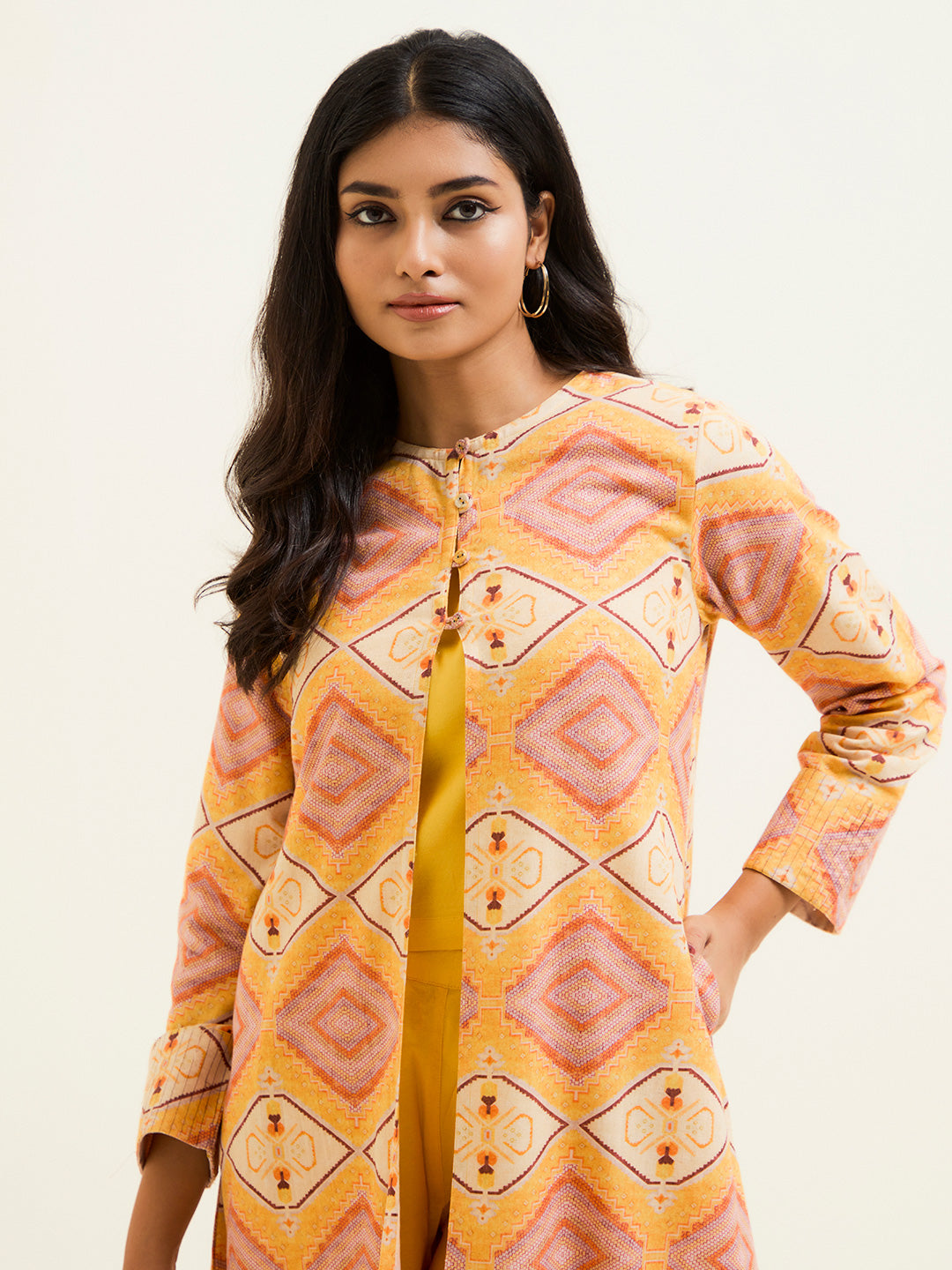 Yellow Geometric Printed Co-ord Set With Shrug