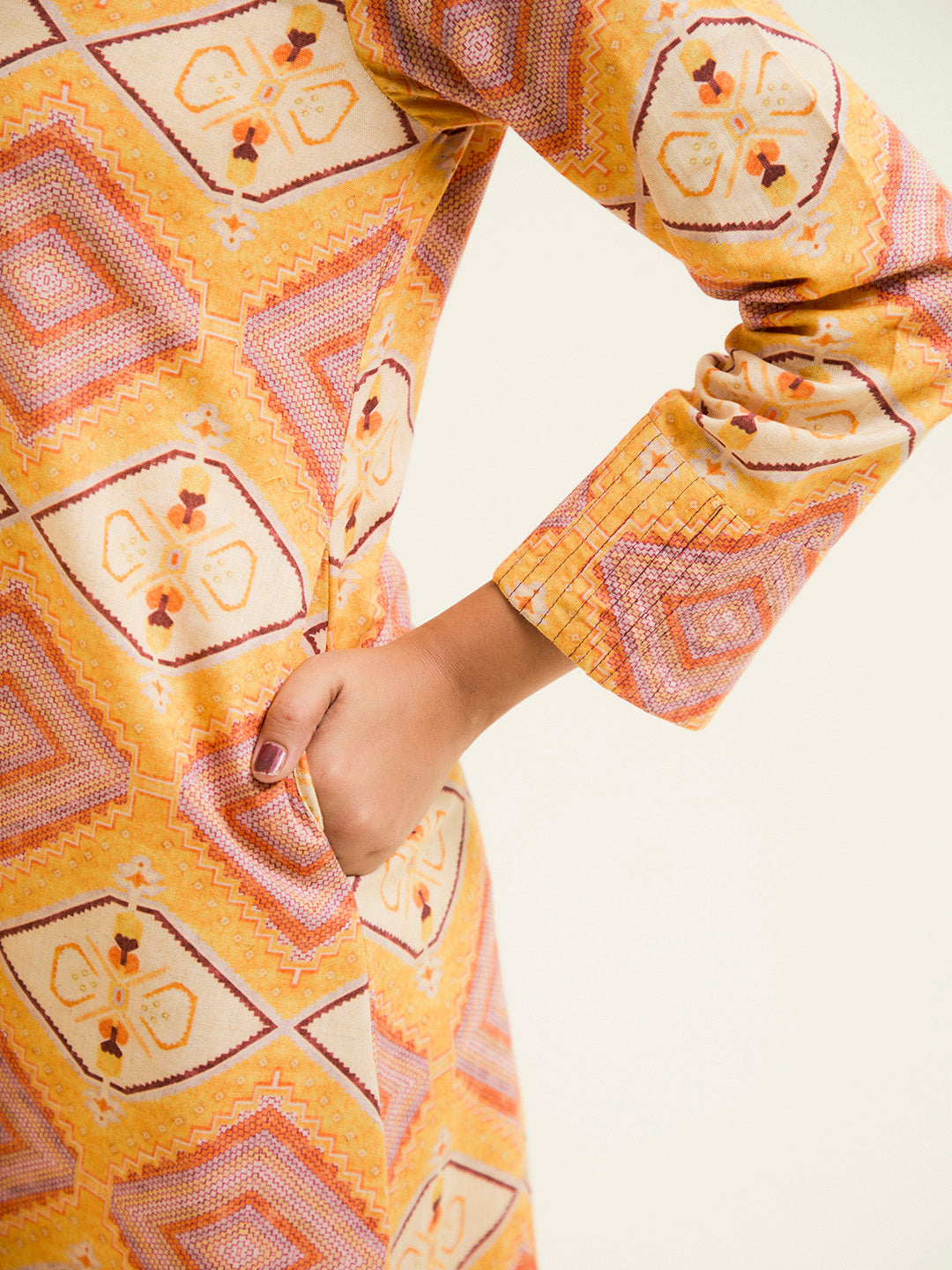 Yellow Geometric Printed Co-ord Set With Shrug