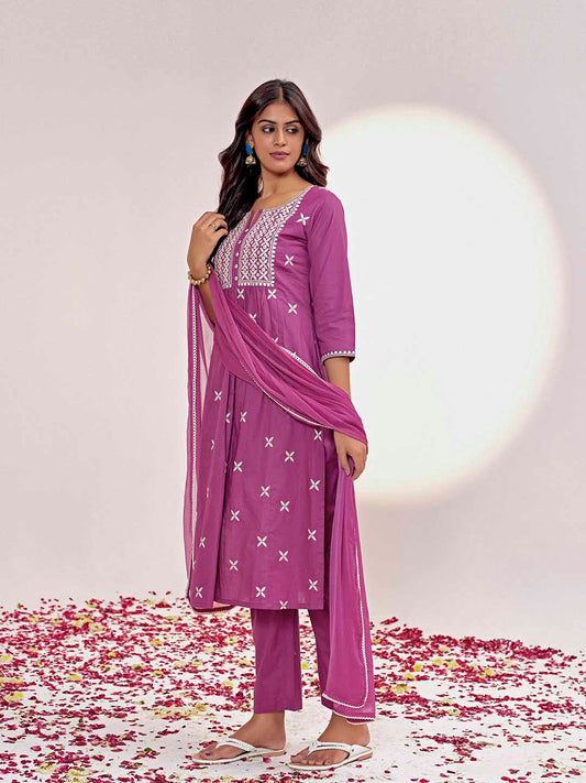 Magenta Threadwork Embroidered Pure Cotton Kurta Set With Dupatta