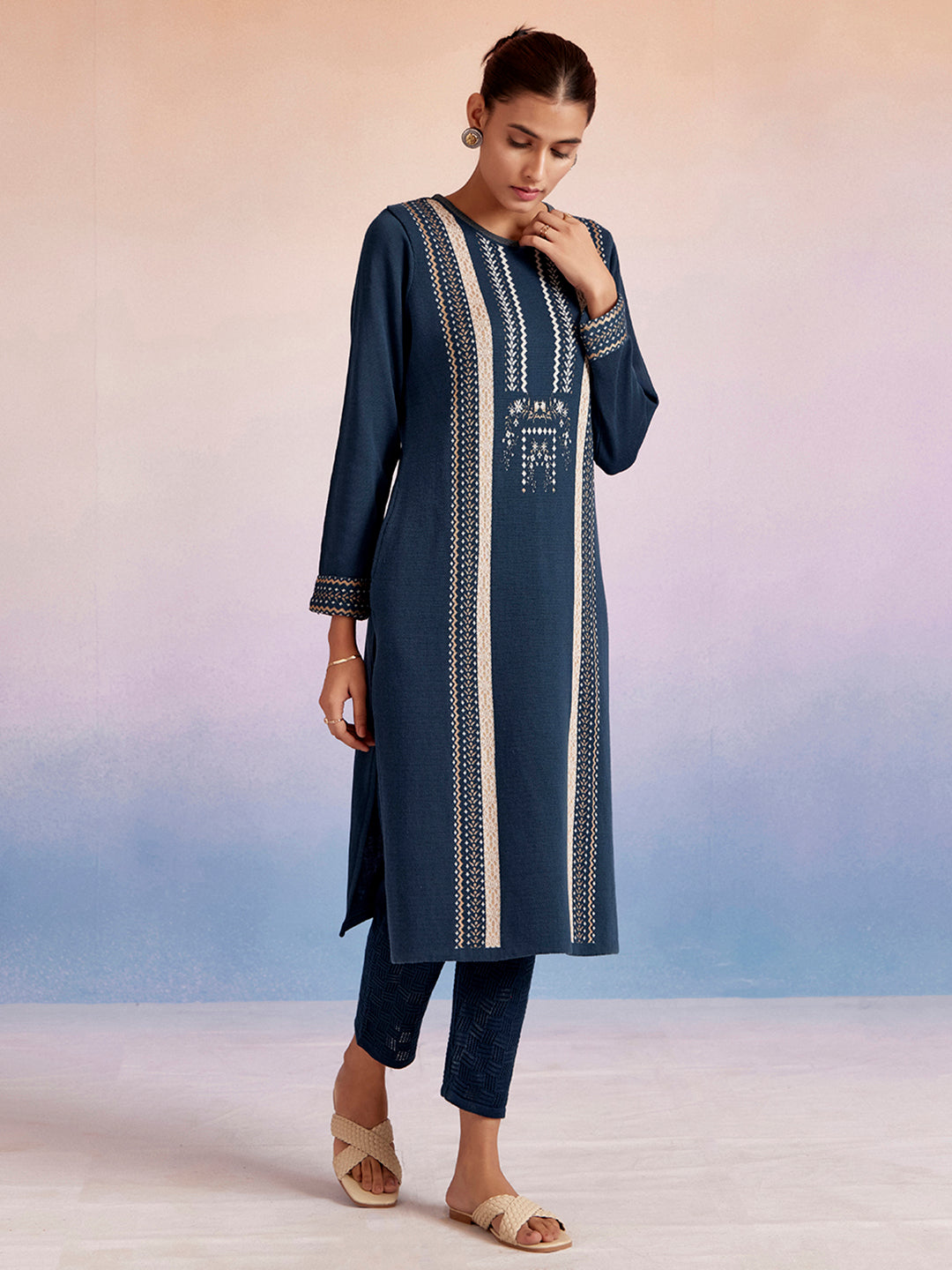 Jacquard Straight Woolen Kurta