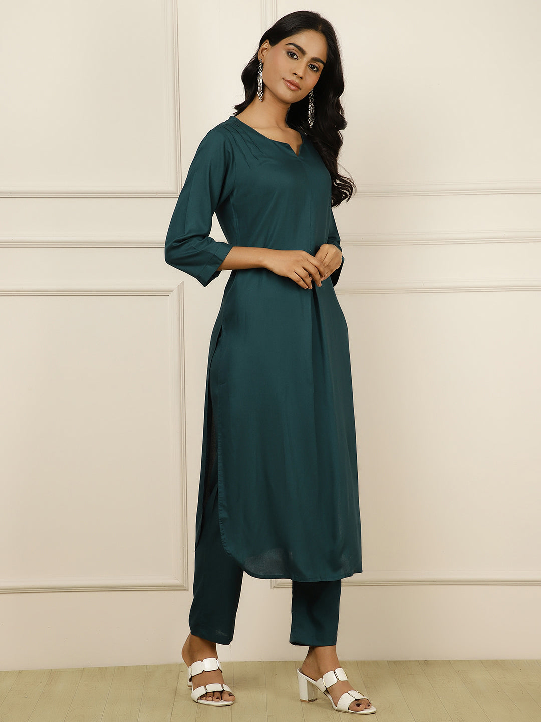 Sea Green Pleated Straight Kurta With Pants