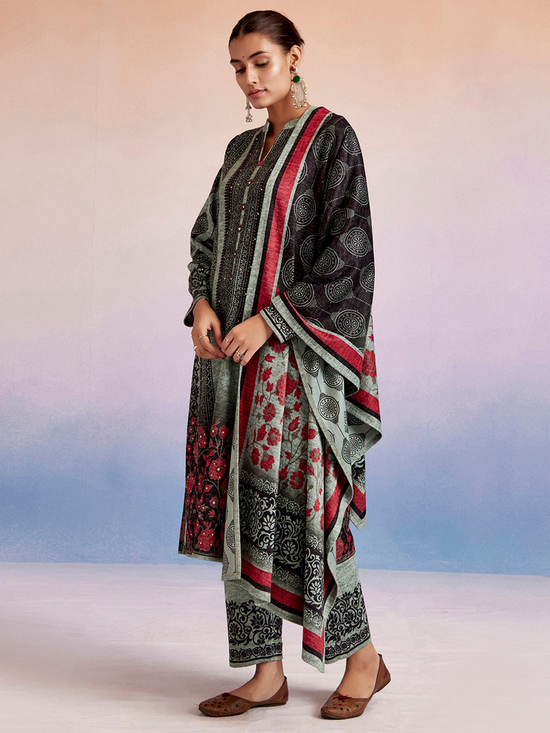 Green Woolen Ethnic Printed Kurta Set With Dupatta