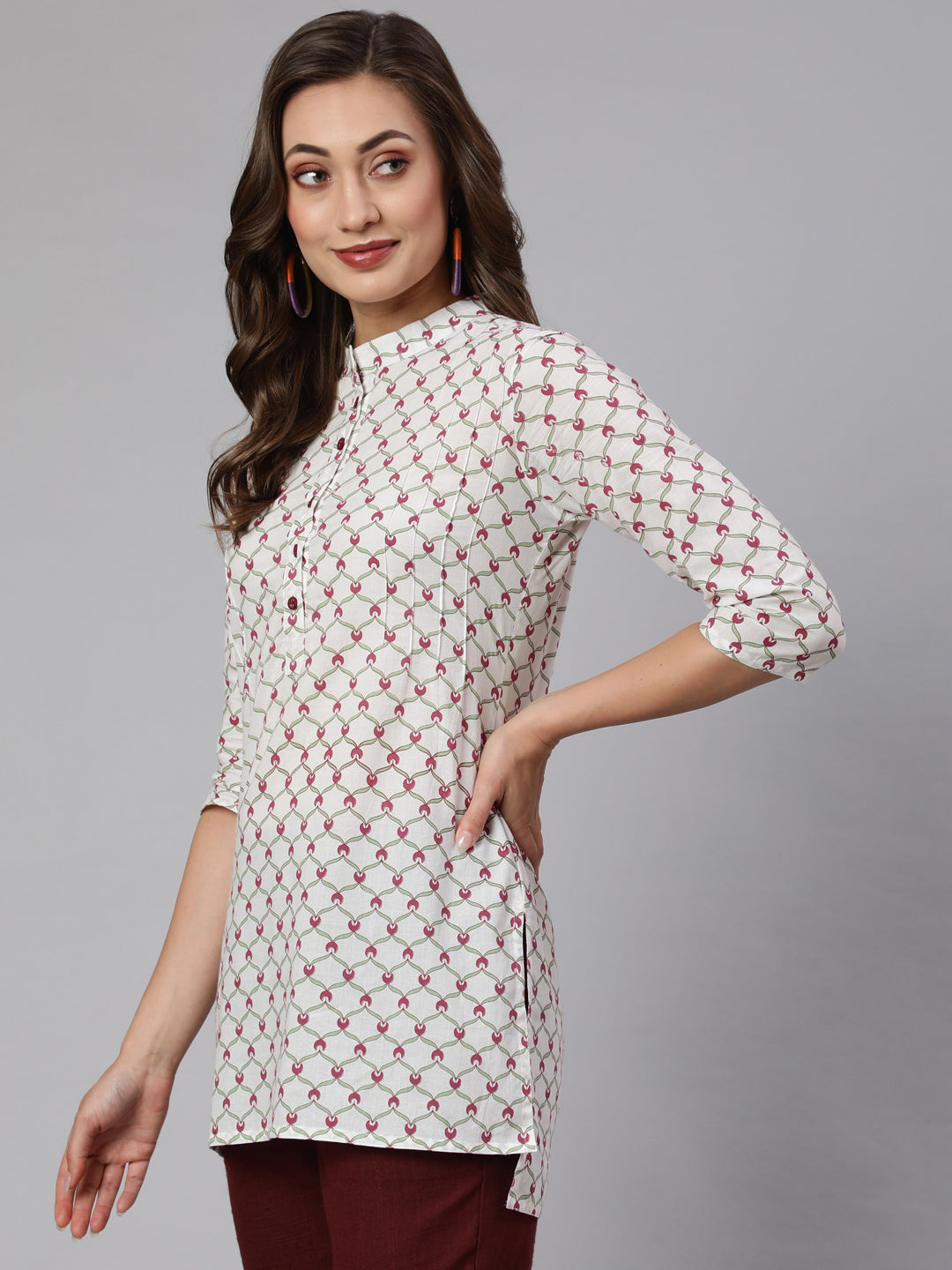 White Geometric Printed Cotton Short Kurta With Burgundy Pants