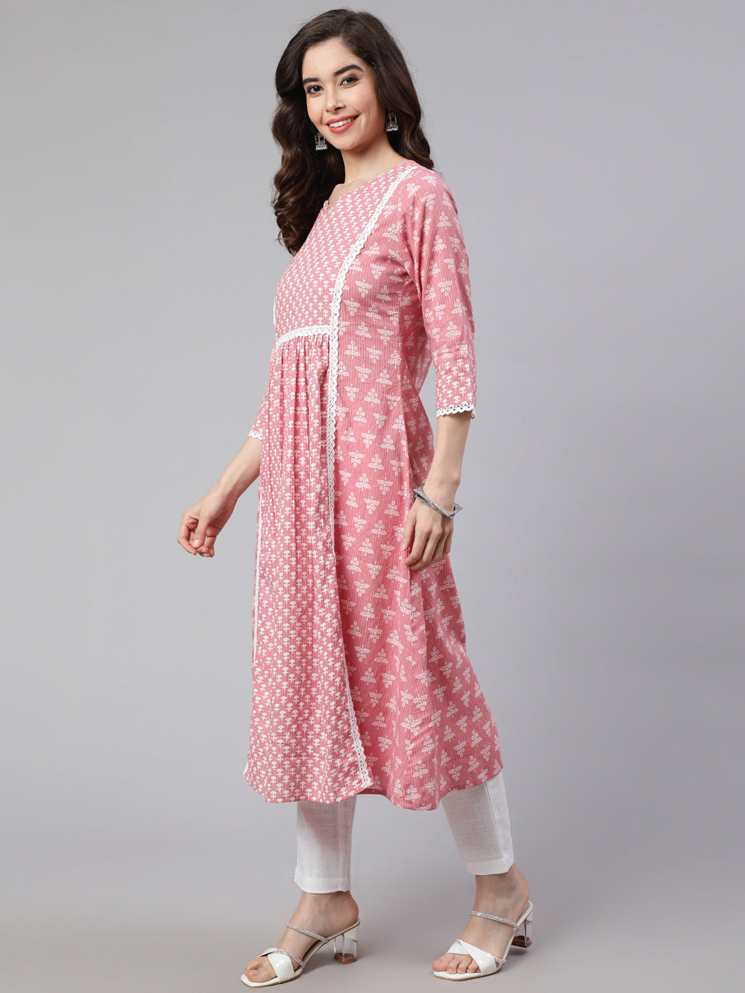 Women Pink Laced woven mix match kurta