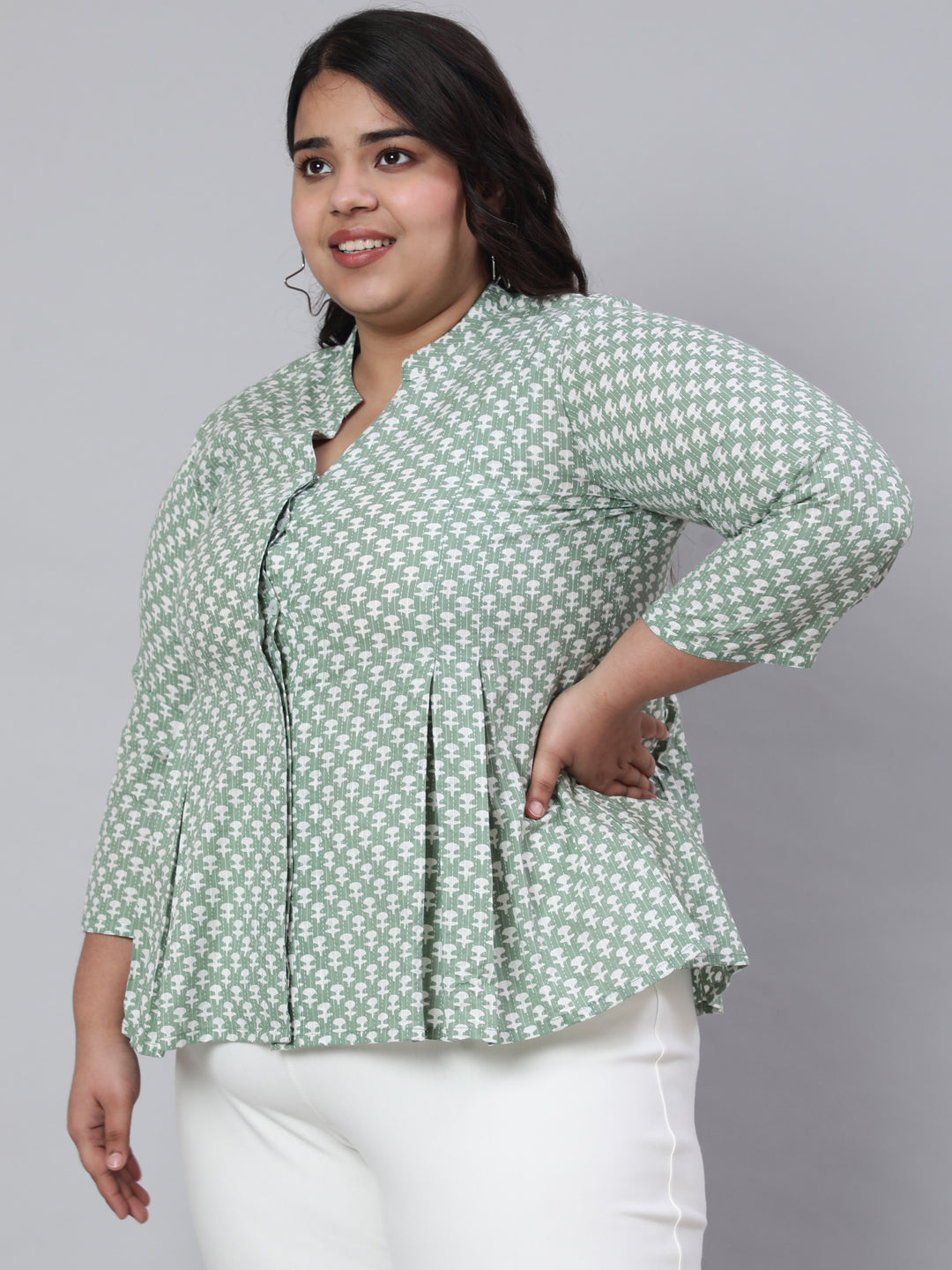 Green Plus Size Woven Printed Pleated Top