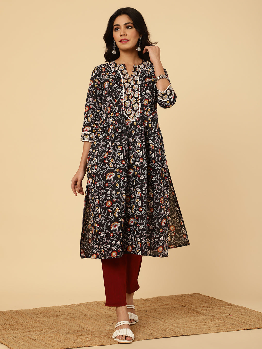 Floral Printed Black Pin Tuck Kurta