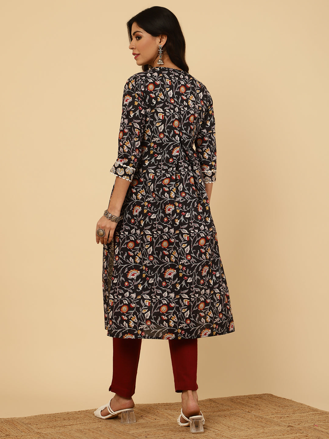 Floral Printed Black Pin Tuck Kurta