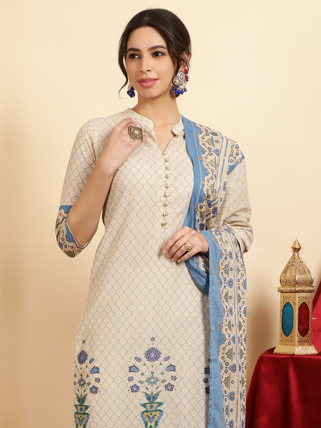 Blue Ethnic Motifs Printed Cotton Straight Kurta