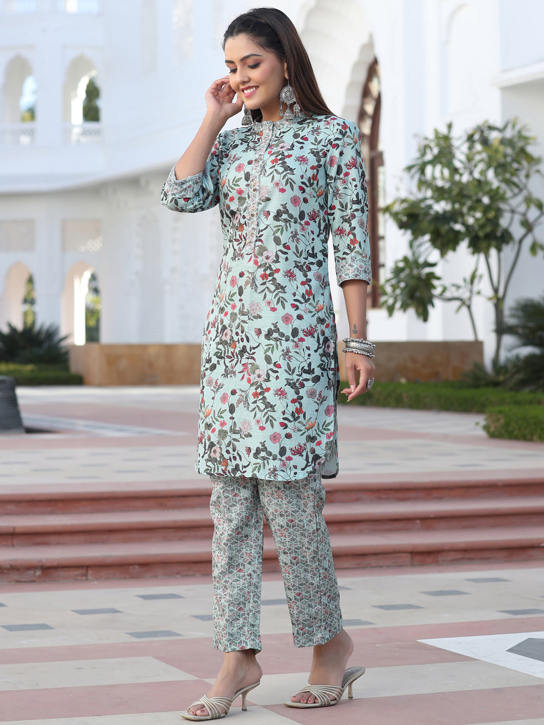 Green Color Cotton Slub Embellished Co-Ord Set Has Top And Trouser