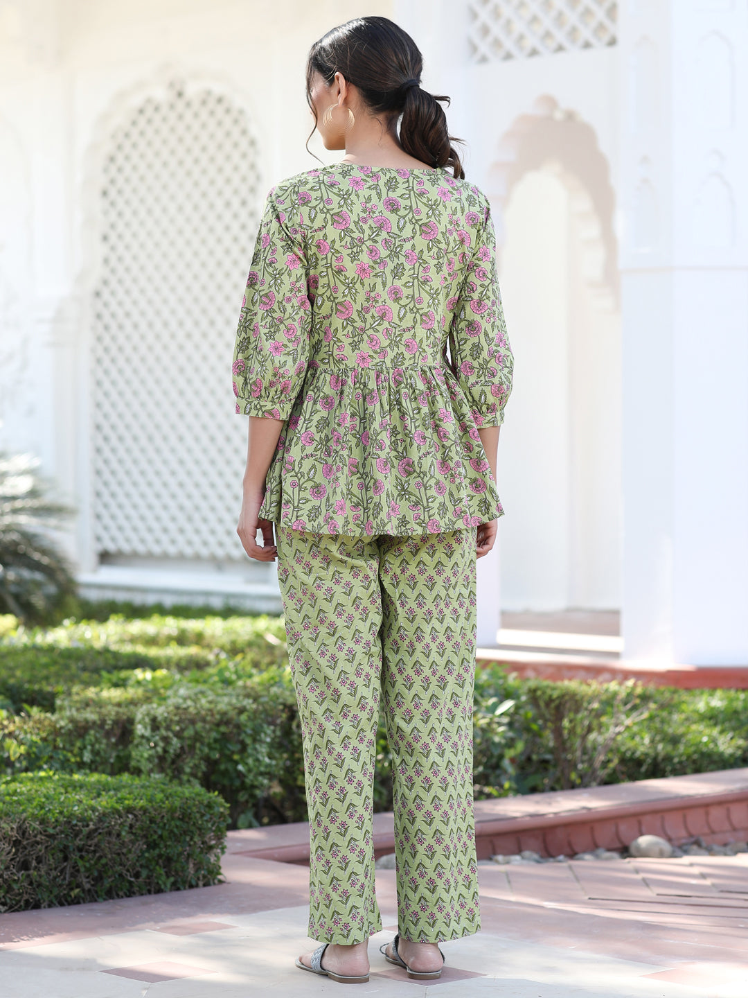 Jaipur Kurti Cotton Ethnic Printed Green Lounge Wear Has Gathered Top And Pants
