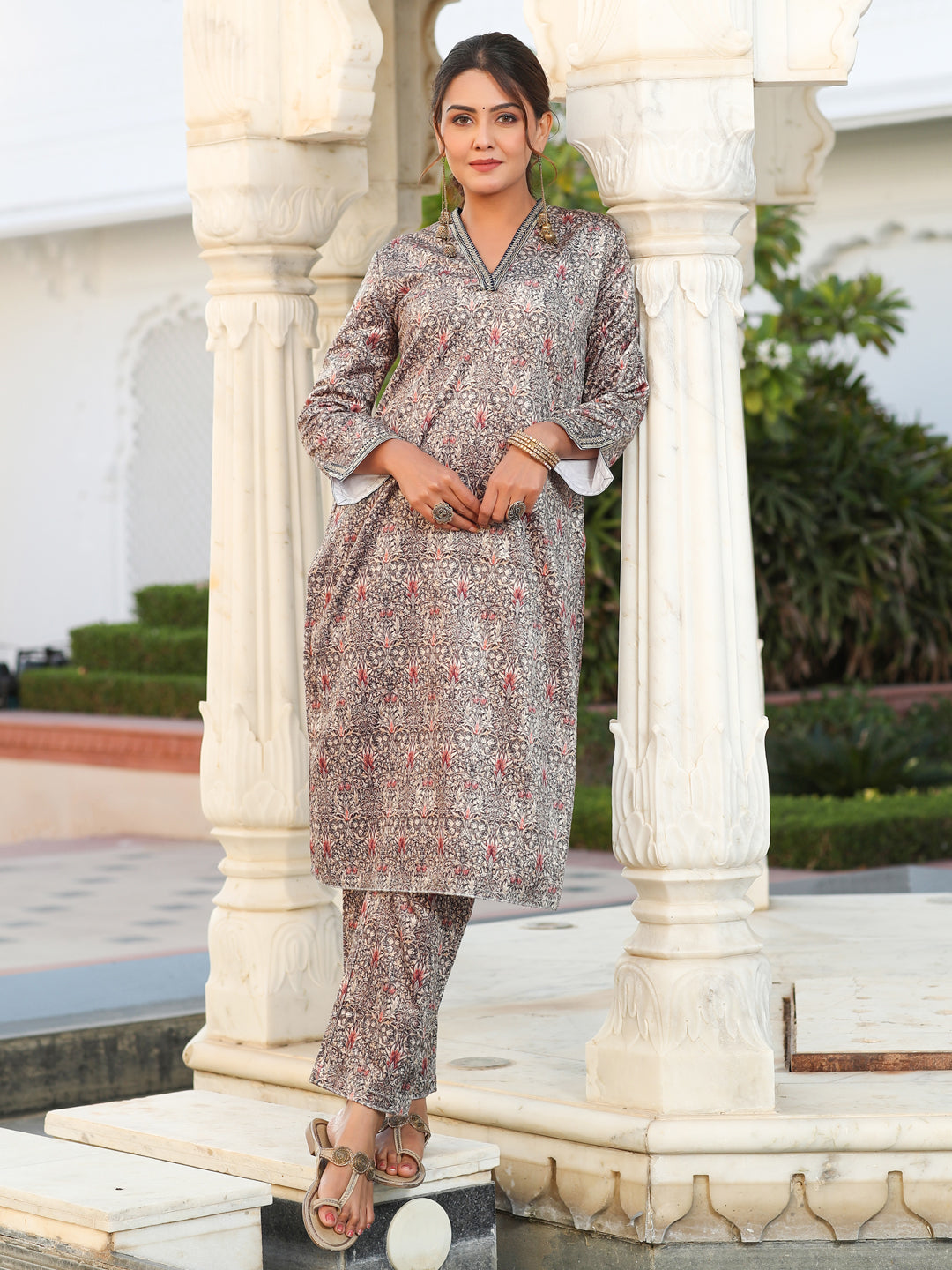 Jaipur Kurti launched its first store in the city, which features its  luxury brand Amaiva and Madhur