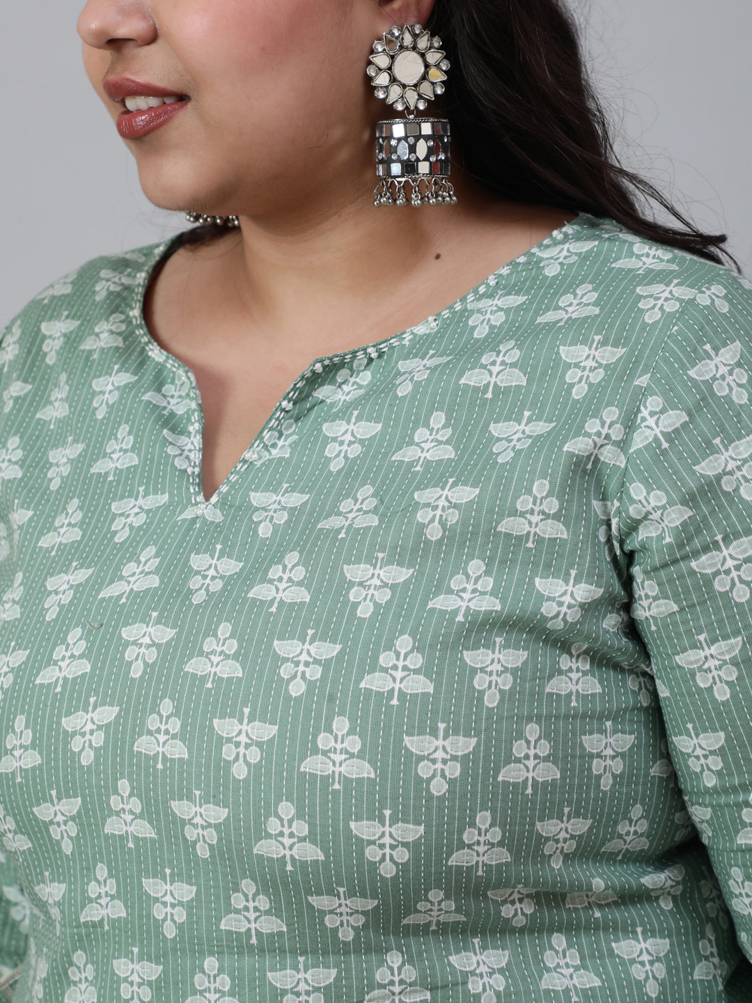 Women Plus Size Green Woven Straight Ethnic Printed Embroidered Kurta With Printed Palazzo & Solid Dupatta With Print And Lace Taping