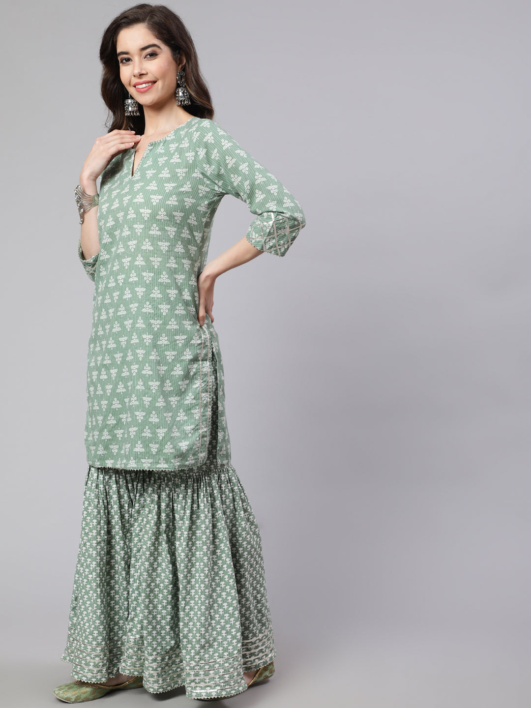 Green Woven Straight Printed Embroidered Kurta Set With Solid Dupatta