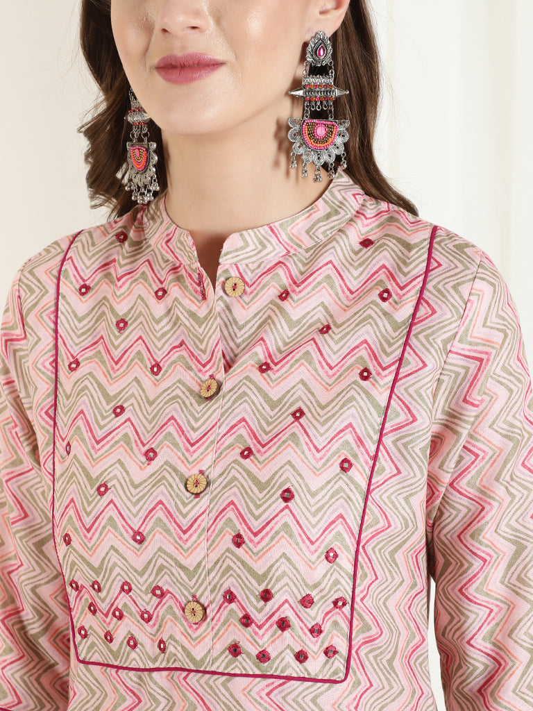 Multicolor Zigzag Embroidered Straight Kurta