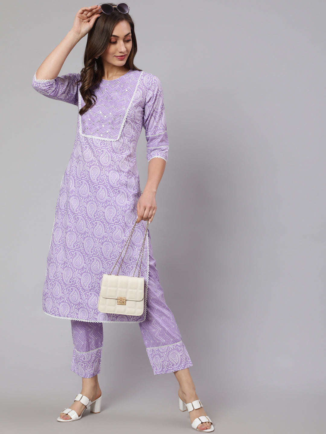 Lavender Ethnic Paisley Printed Cotton Kurta With Pants