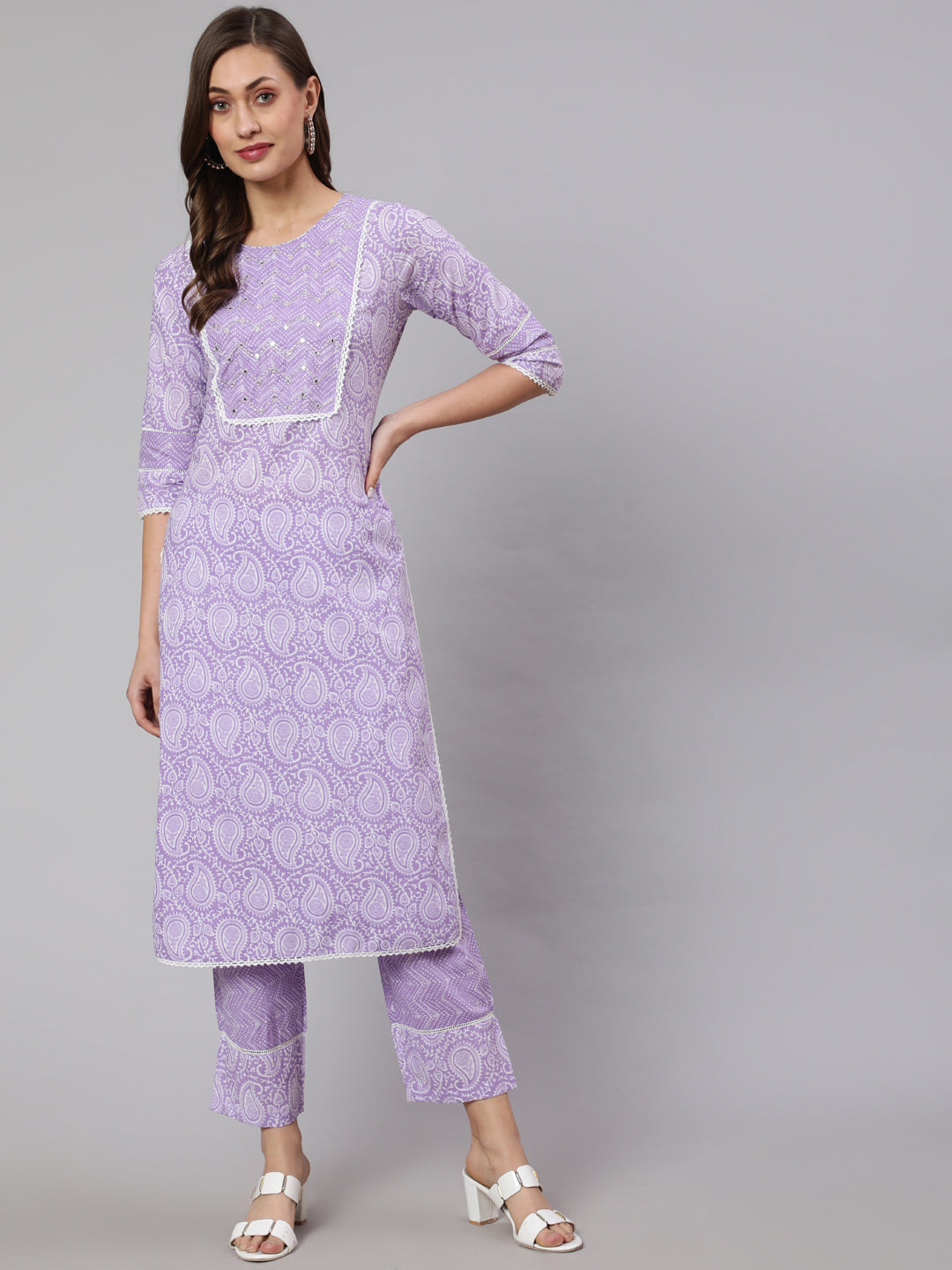 Lavender Ethnic Paisley Printed Cotton Kurta With Pants