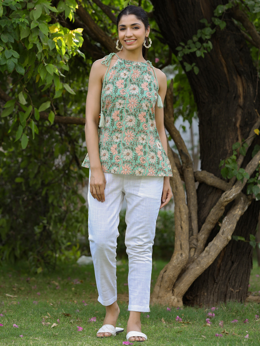 Green Ethnic Cotton Printed Tie-Up Top