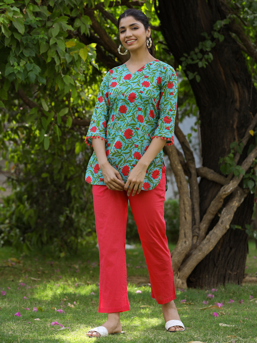 Teal Printed Cotton Short Kurta With Pants