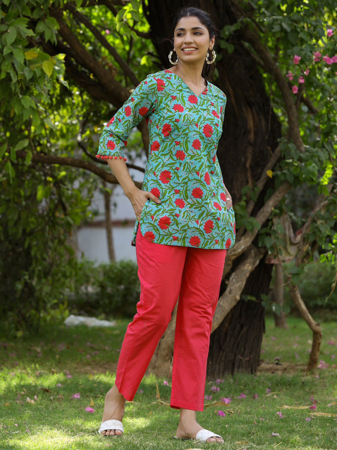 Teal Printed Cotton Short Kurta With Pants