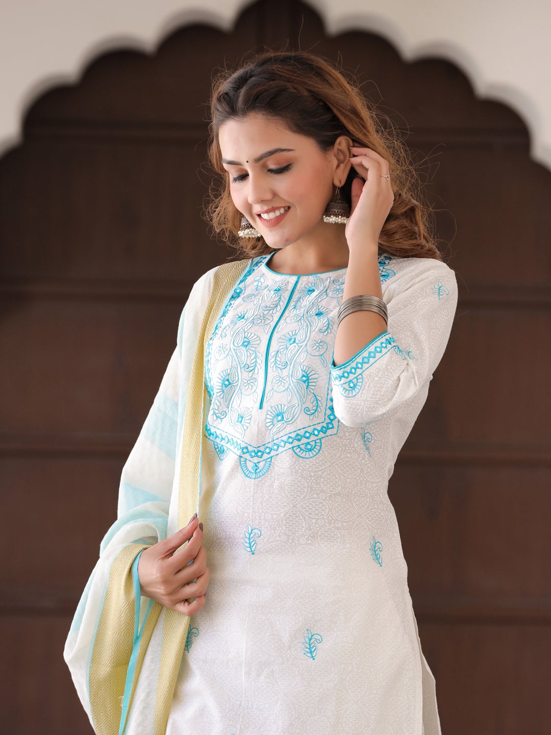 White heavy Embroidered Kurta with Pants & Weaved Dupatta