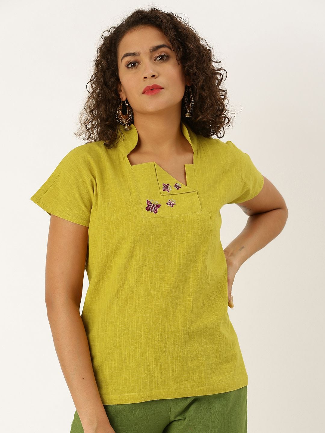 Mustard placement embroidered boxy top